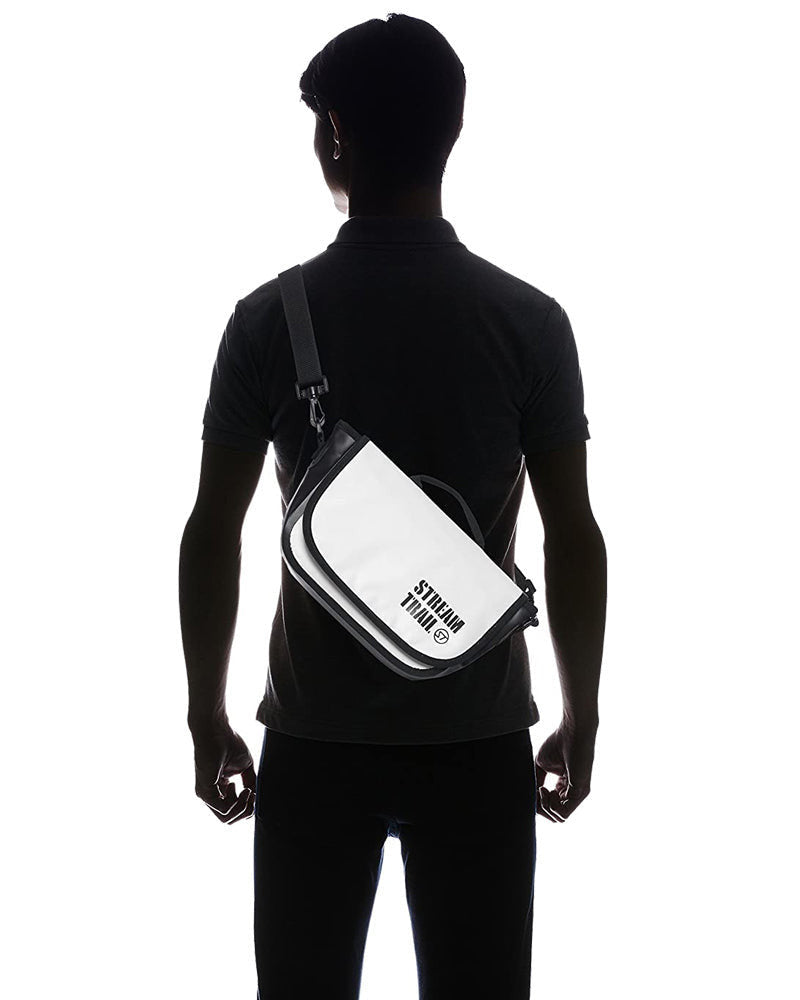 STREAM TRAIL Clam Shoulder Bag