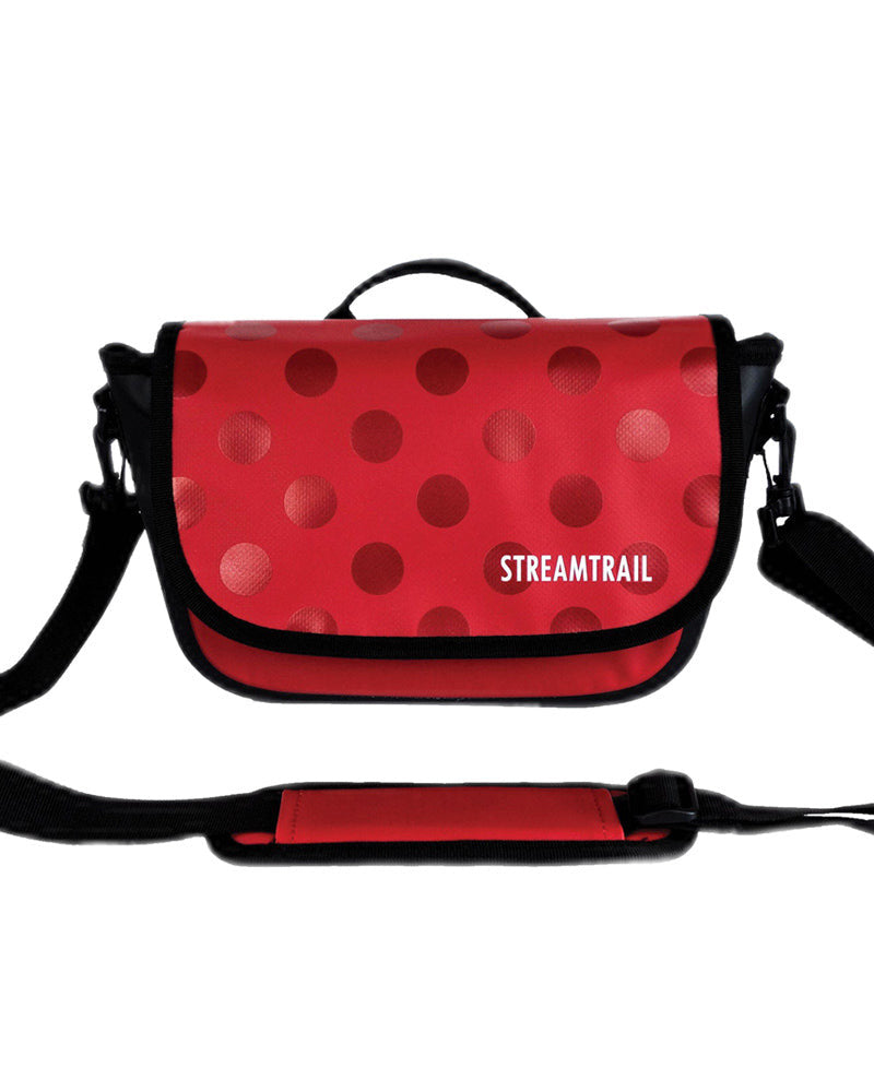 Stream Trail Clam Dot Shoulder Bag