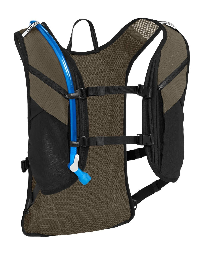CAMELBAK Chase 8 Adventure Hydration Pack - 2L