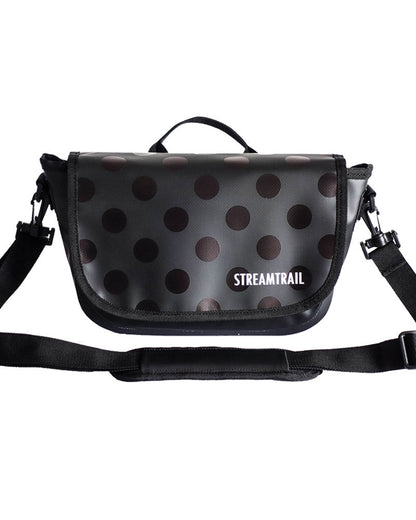 Stream Trail Clam Dot Shoulder Bag