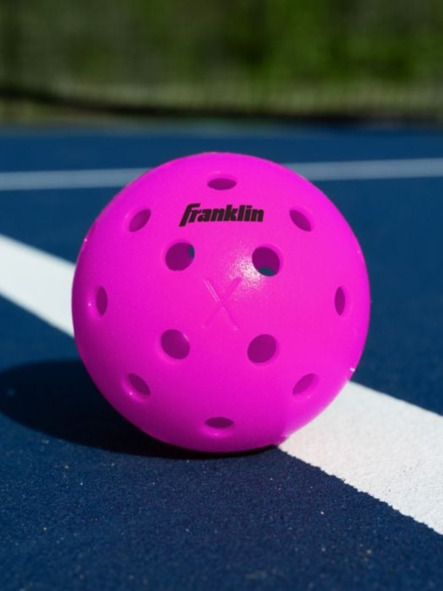 Franklin Sports X-40 Pickleballen - 3-Pack Outdoor USA PICKLEBALL APPROVED - Pink - Official Ball of US Open Pickleball Championships Franklin Sports X-40 Pickleballen - 3-Pack Outdoor USA PICKLEBALL APPROVED - Pink - Official Ball of US Open Pickleball Championships