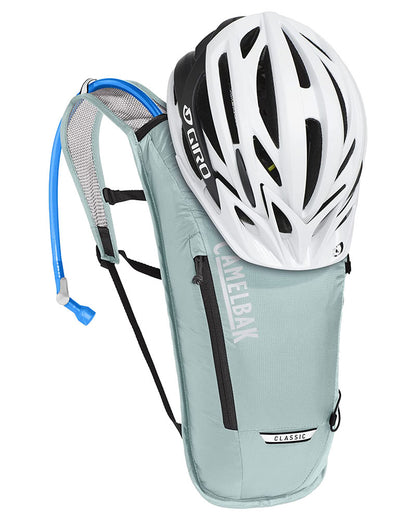 CAMELBAK Classic Light Hydration Pack - 2L