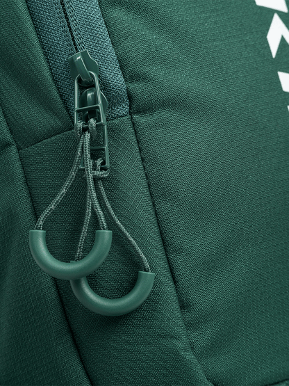 SELKIRK Sport Sling Bag